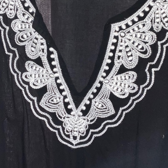 Bikini Coverup - Picture 3 of 7